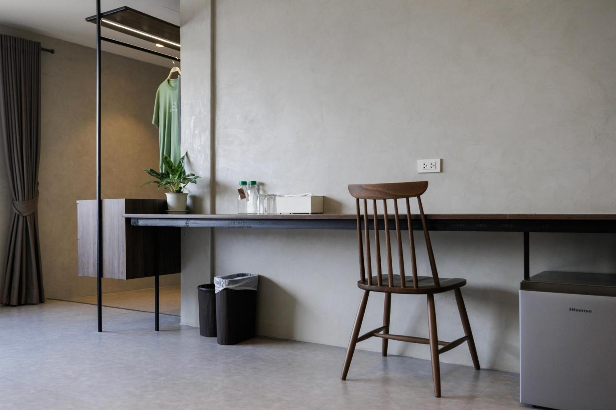 C'House Bangkok Vandrarhem Exteriör bild