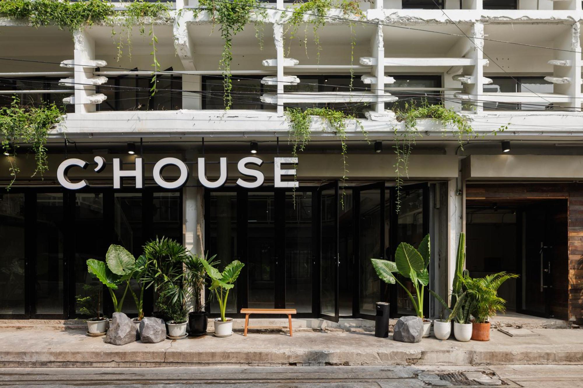 C'House Bangkok Vandrarhem Exteriör bild